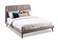 Stijlvol bed met stoffen hoofdbord van 200 x 160 x 100cm in lichtgrijs
